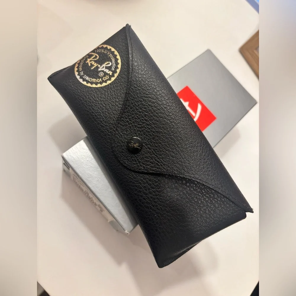 Raybans - Picture 2 of 3